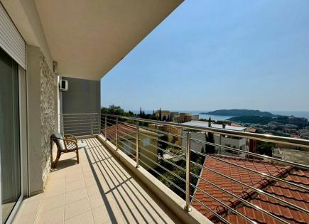 Flat for 285 000 euro in Becici, Montenegro