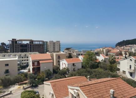 Piso para 270 000 euro en Petrovac, Montenegro