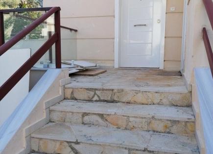 Maisonette for 200 000 euro in Saronida, Greece