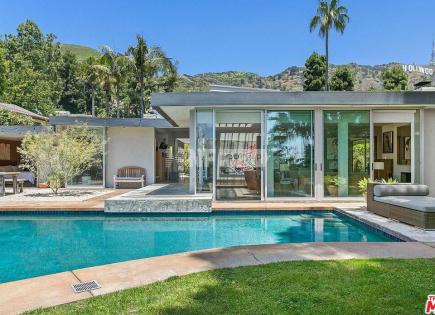 House for 3 409 814 euro in Los Angeles, USA