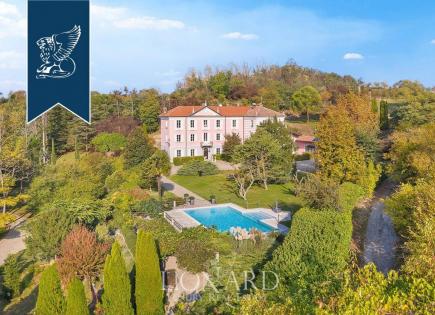 Villa in Alessandria, Italy (price on request)