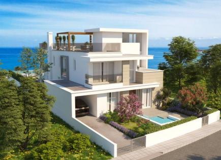 House for 4 000 000 euro in Larnaca, Cyprus