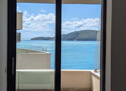 Flat for 206 700 euro in Budva, Montenegro