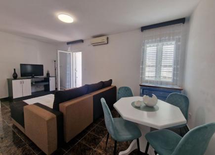 Apartment für 132 000 euro in Becici, Montenegro