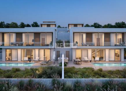 Mansion for 600 000 euro in Paphos, Cyprus