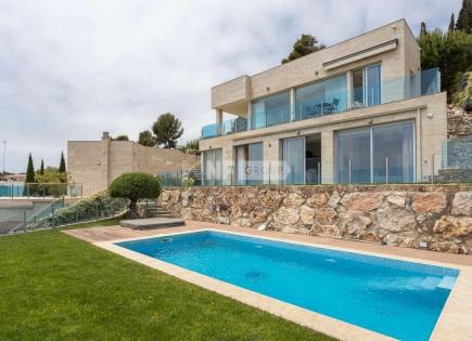 Villa für 2 200 000 euro in Barcelona, Spanien