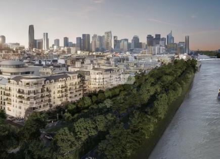 Flat for 269 000 euro in Paris, France