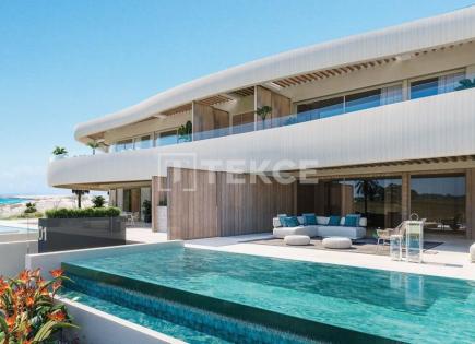 Villa for 3 650 000 euro in Marbella, Spain