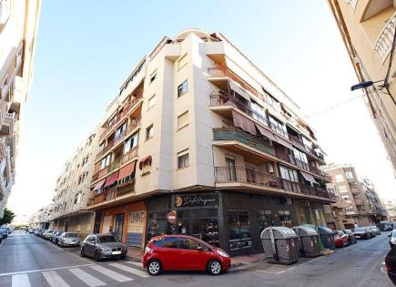 Apartment for 169 900 euro in Torrevieja, Spain