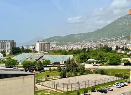 Wohnung für 186 000 euro in Bar, Montenegro