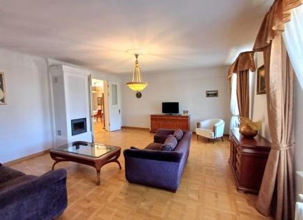 Flat for 495 000 euro in Riga, Latvia