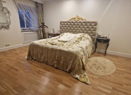 Flat for 450 000 euro in Riga, Latvia