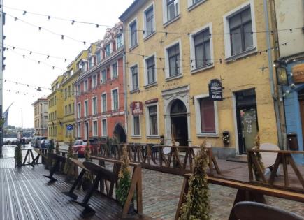 Casa lucrativa para 700 000 euro en Riga, Letonia