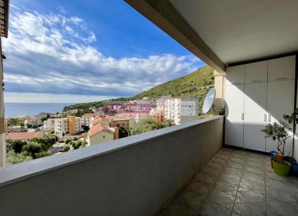 Apartamento para 170 000 euro en Petrovac, Montenegro