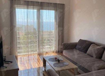 Piso para 160 000 euro en Petrovac, Montenegro