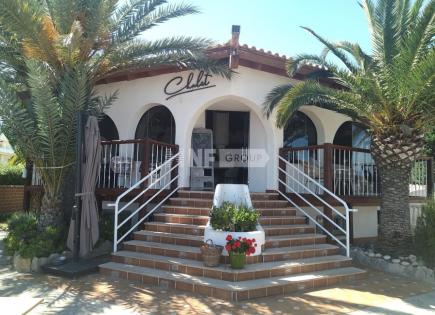 Shop for 795 000 euro in Valencia, Spain