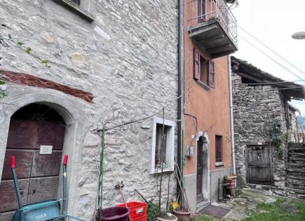 Casa para 80 000 euro en Argegno, Italia