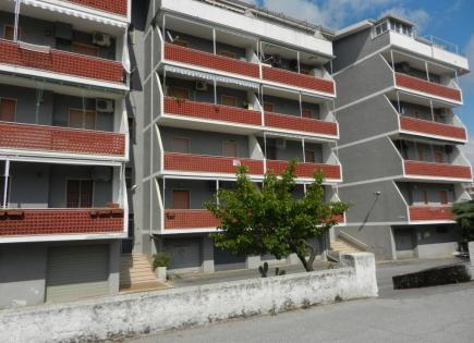 Flat for 32 000 euro in Scalea, Italy