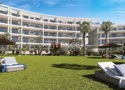 Apartamento para 304 000 euro en Manilva, España