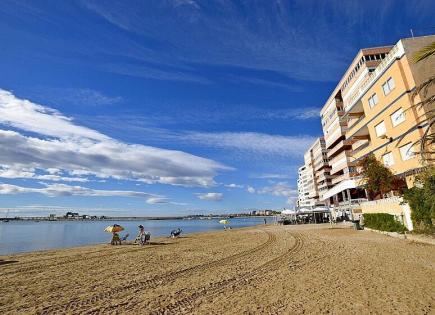 Apartment for 136 900 euro in Torrevieja, Spain