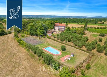 Villa for 1 900 000 euro in Foiano della Chiana, Italy