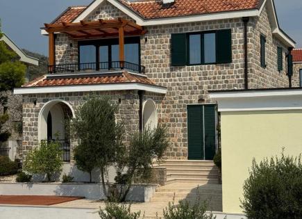 Villa für 800 000 euro in Halbinsel Luštica, Montenegro