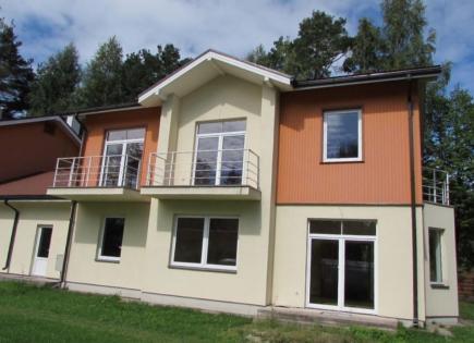 House for 520 000 euro in Melluzi, Latvia