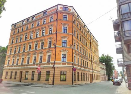 Mietshaus für 4 500 000 euro in Riga, Lettland