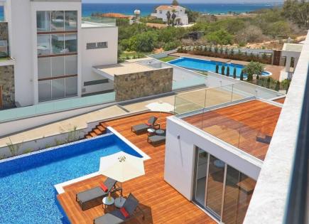 Maison pour 7 700 Euro par mois à Agia Napa, Chypre