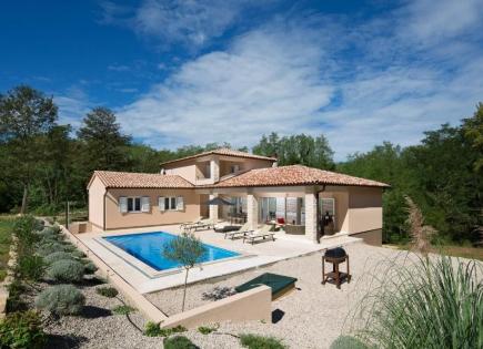 Villa pour 875 500 Euro à Labin, Croatie