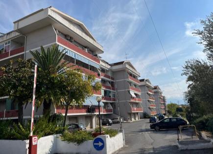 Piso para 37 000 euro en Scalea, Italia