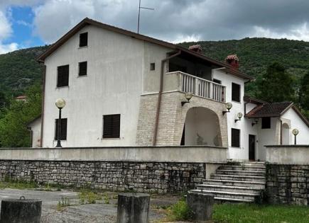 House for 550 000 euro in Motovun, Croatia