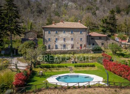 House for 1 690 000 euro in Cortona, Italy