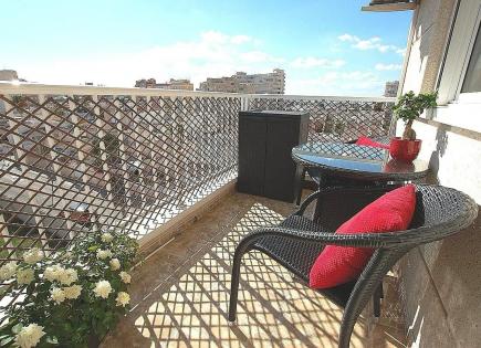 Piso para 134 900 euro en Torrevieja, España