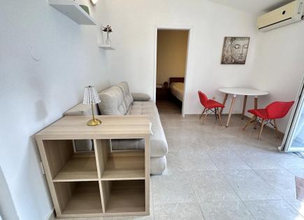 Piso para 79 000 euro en Budva, Montenegro