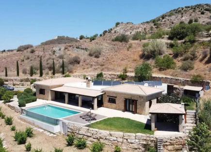 House for 4 000 euro per month in Paphos, Cyprus