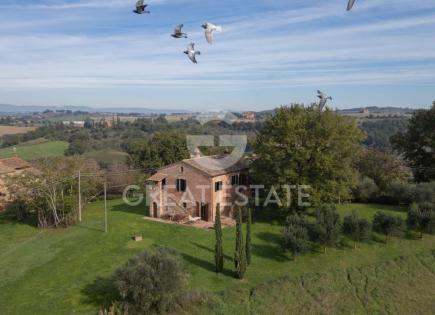 House for 750 000 euro in Castiglione del Lago, Italy