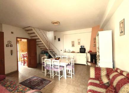 House for 55 000 euro in Scalea, Italy