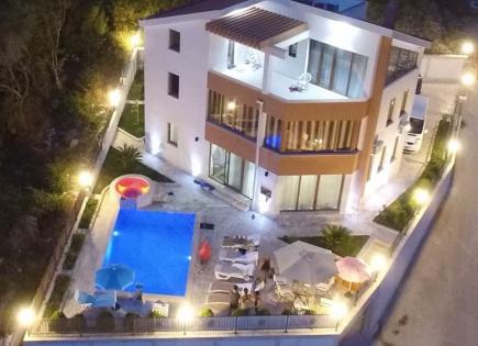 Hotel for 550 000 euro in Herceg-Novi, Montenegro