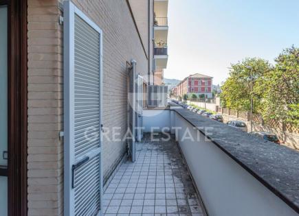 Appartement pour 240 000 Euro à Spoleto, Italie