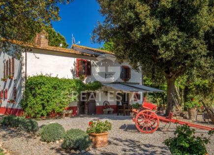 House for 1 090 000 euro in Italy