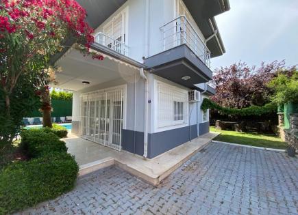 Villa for 6 000 000 euro in Camyuva, Turkey