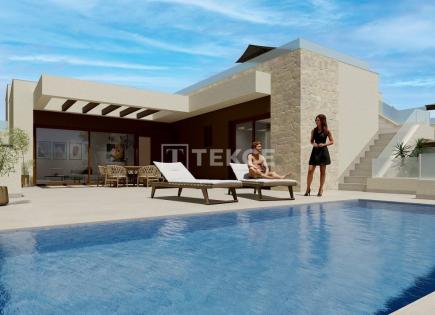 Villa for 420 000 euro in Rojales, Spain