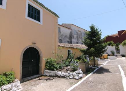 Casa para 800 000 euro en Corfú, Grecia