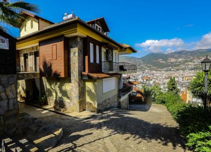 Penthouse for 215 000 euro in Alanya, Turkey