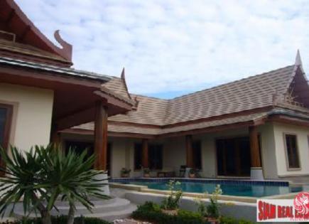 Villa for 139 637 euro in Prachuap Khiri Khan, Thailand