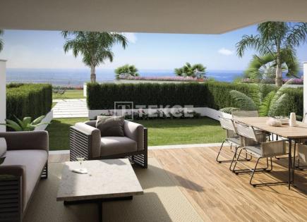 Penthouse for 480 000 euro in Torrox, Spain