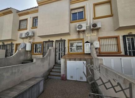 Townhouse for 194 950 euro in Orihuela Costa, Spain