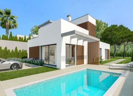 Villa for 1 050 000 euro in Finestrat, Spain