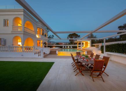 House for 2 700 000 euro in Coral Bay, Cyprus